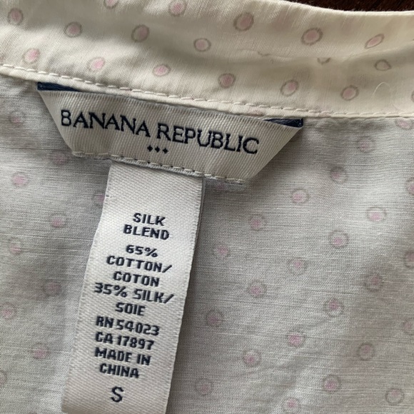 Banana Republic Blouse - Picture 2 of 4